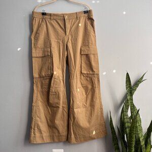 H & M Divided Khaki Cargo Wide Leg Pants Size 14" petite